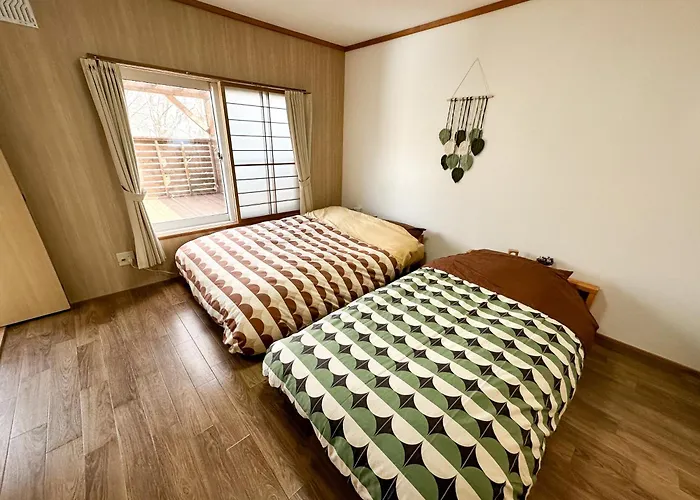 Kaito/9Min Walk To Noboribetsu St.